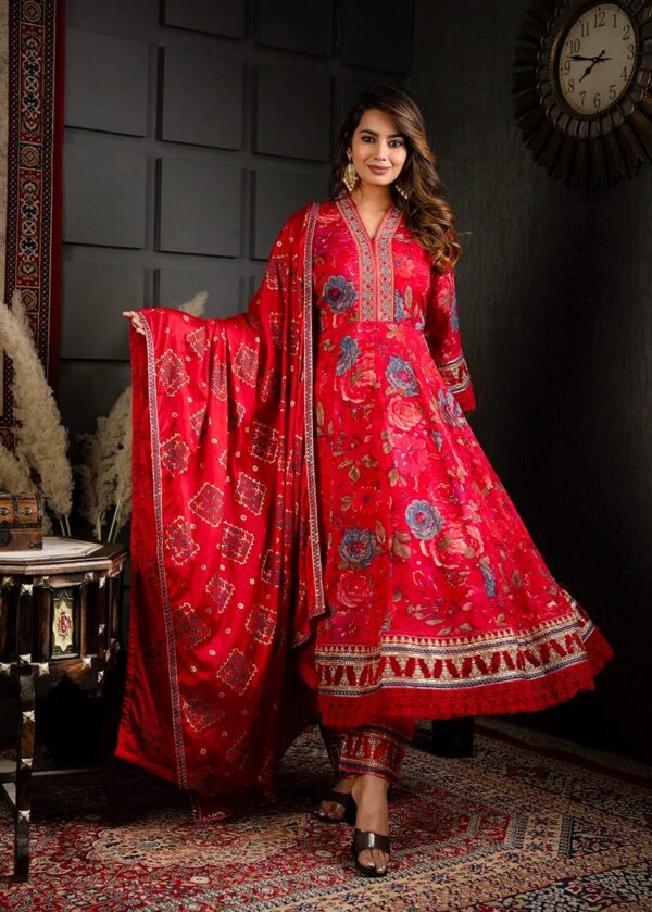 chinon anarkali